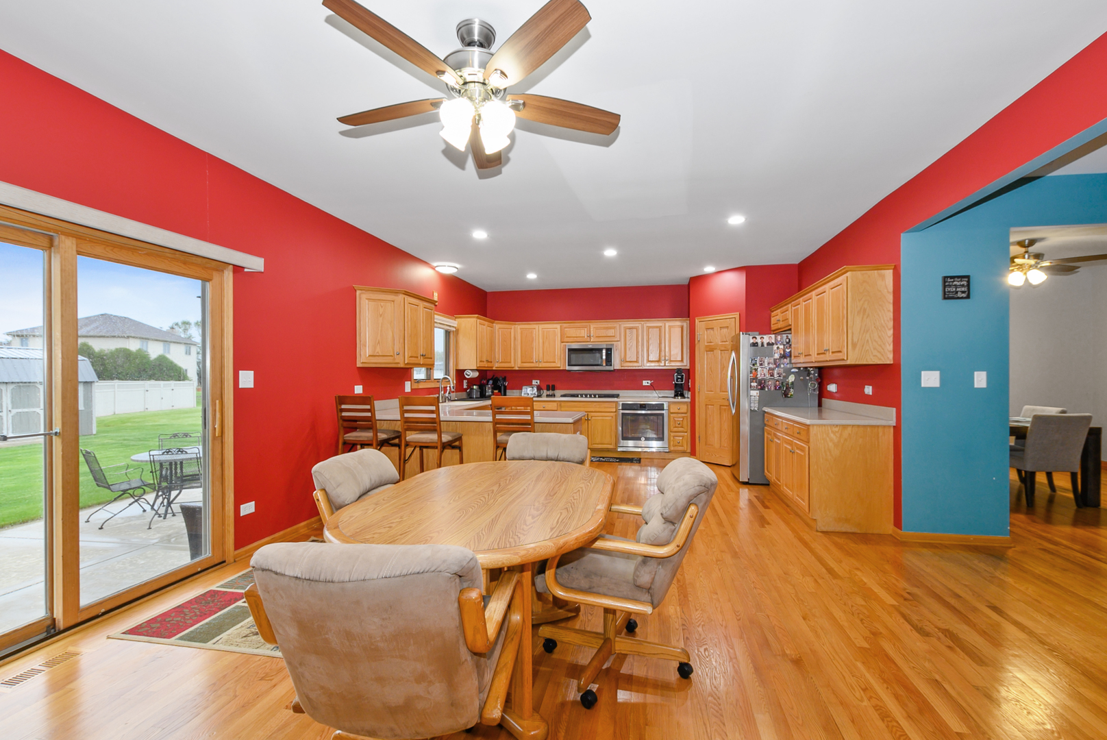 main property photo 7