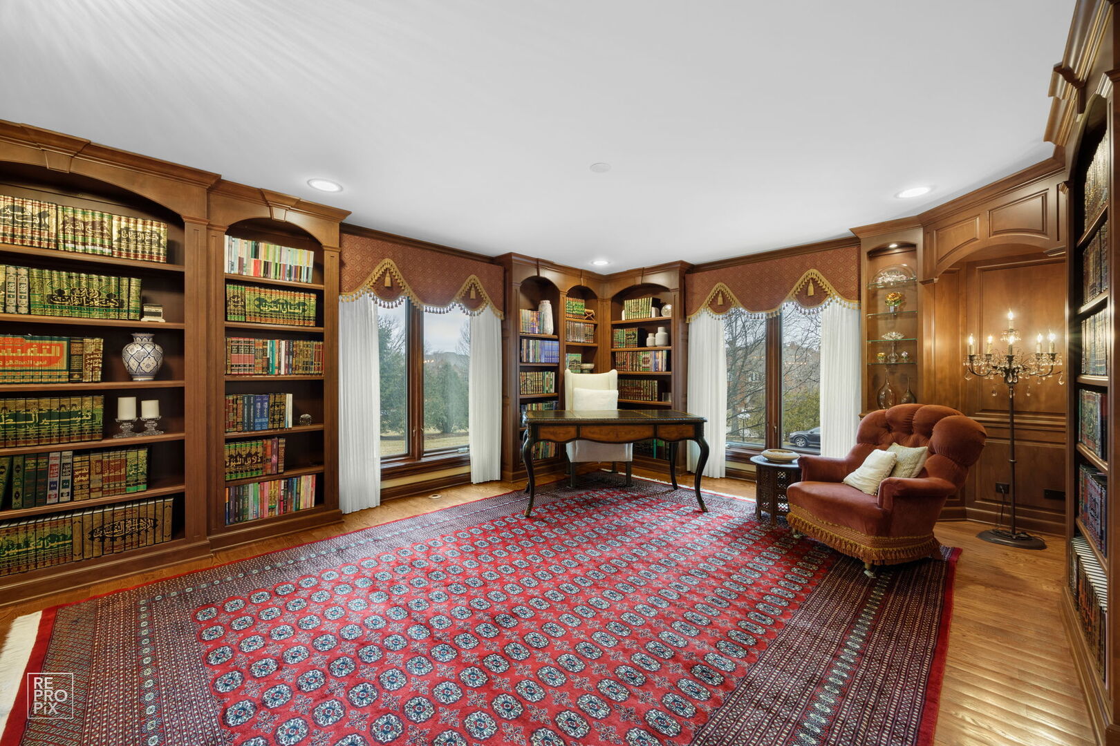 main property photo 13