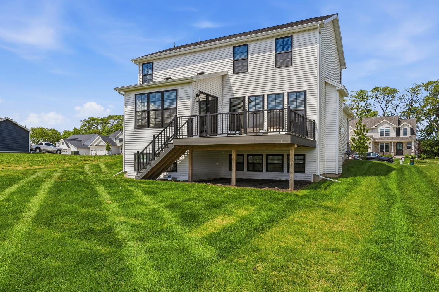 main property photo 38