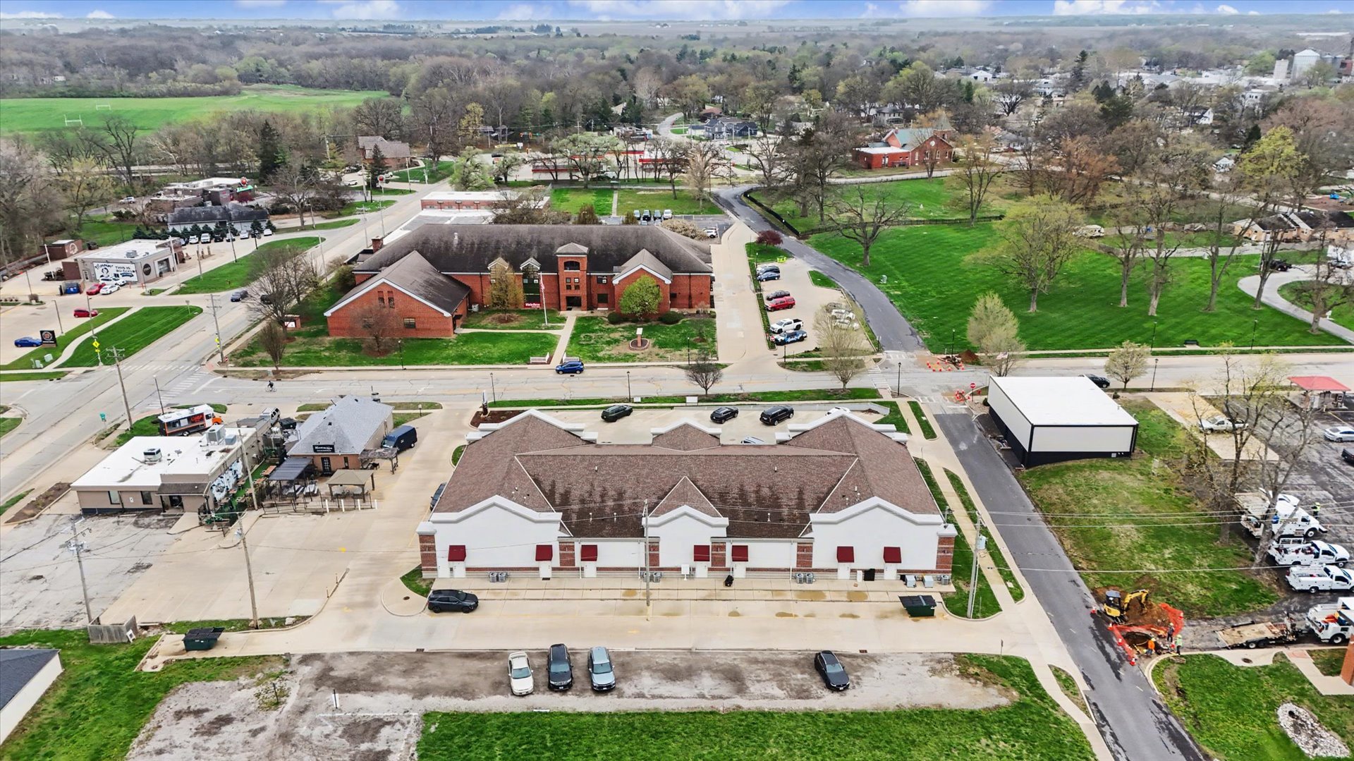 main property photo 22