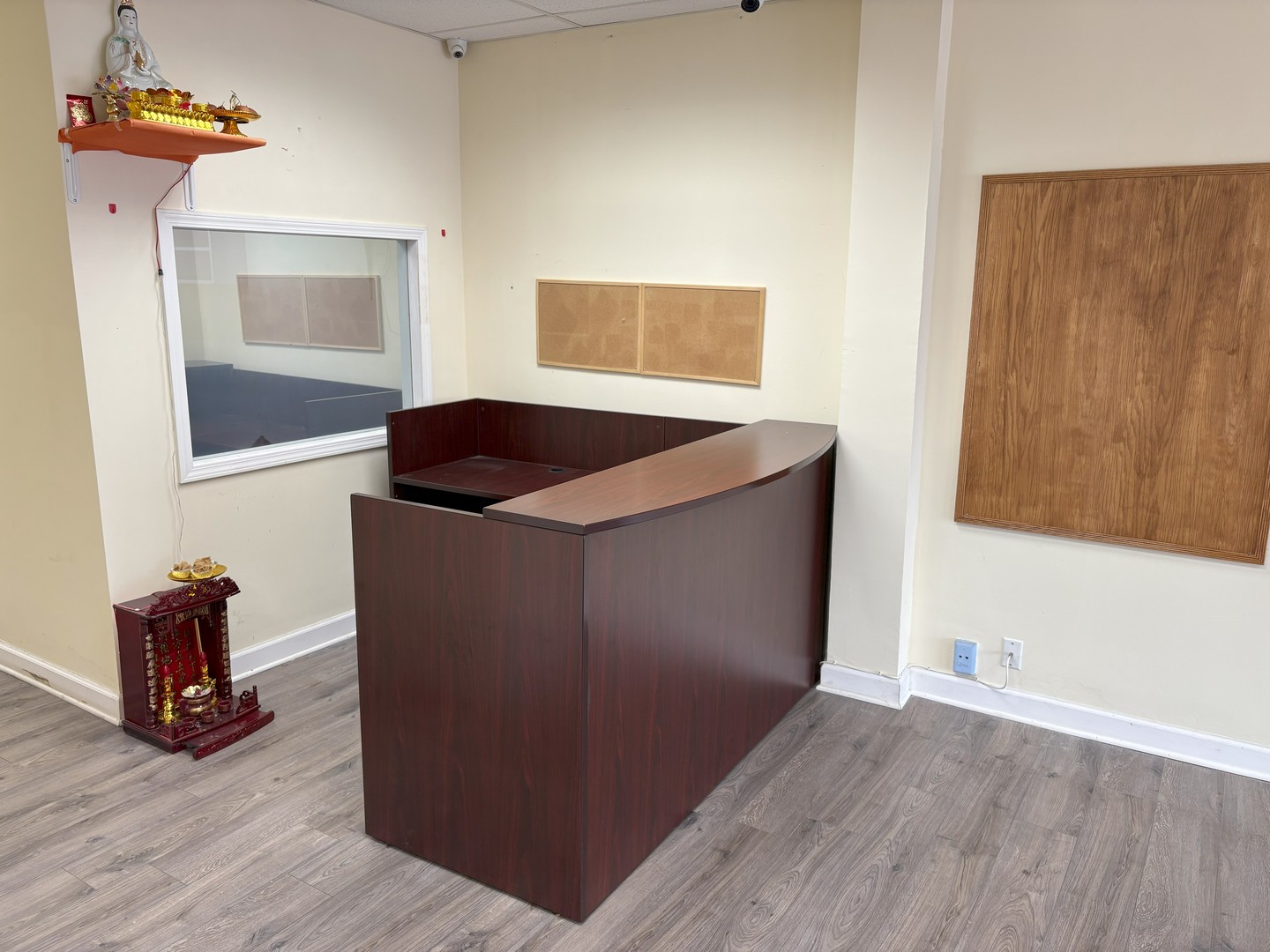 main property photo 4