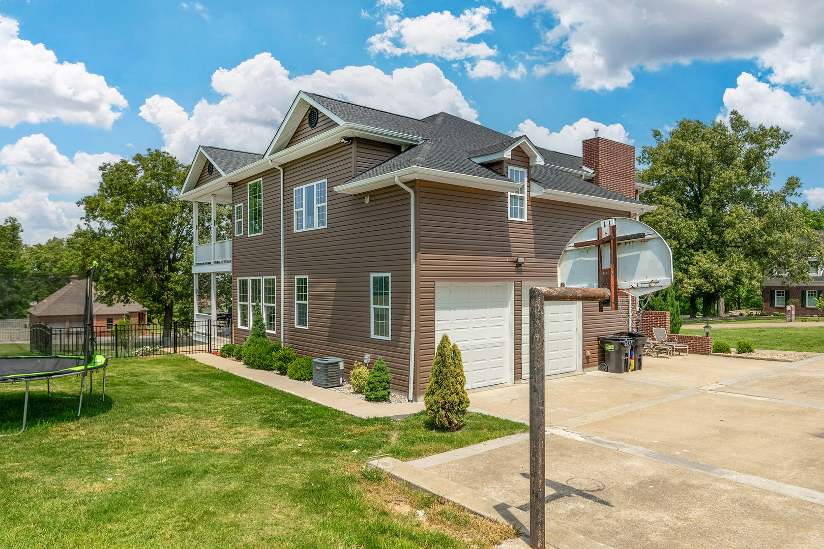 main property photo 64