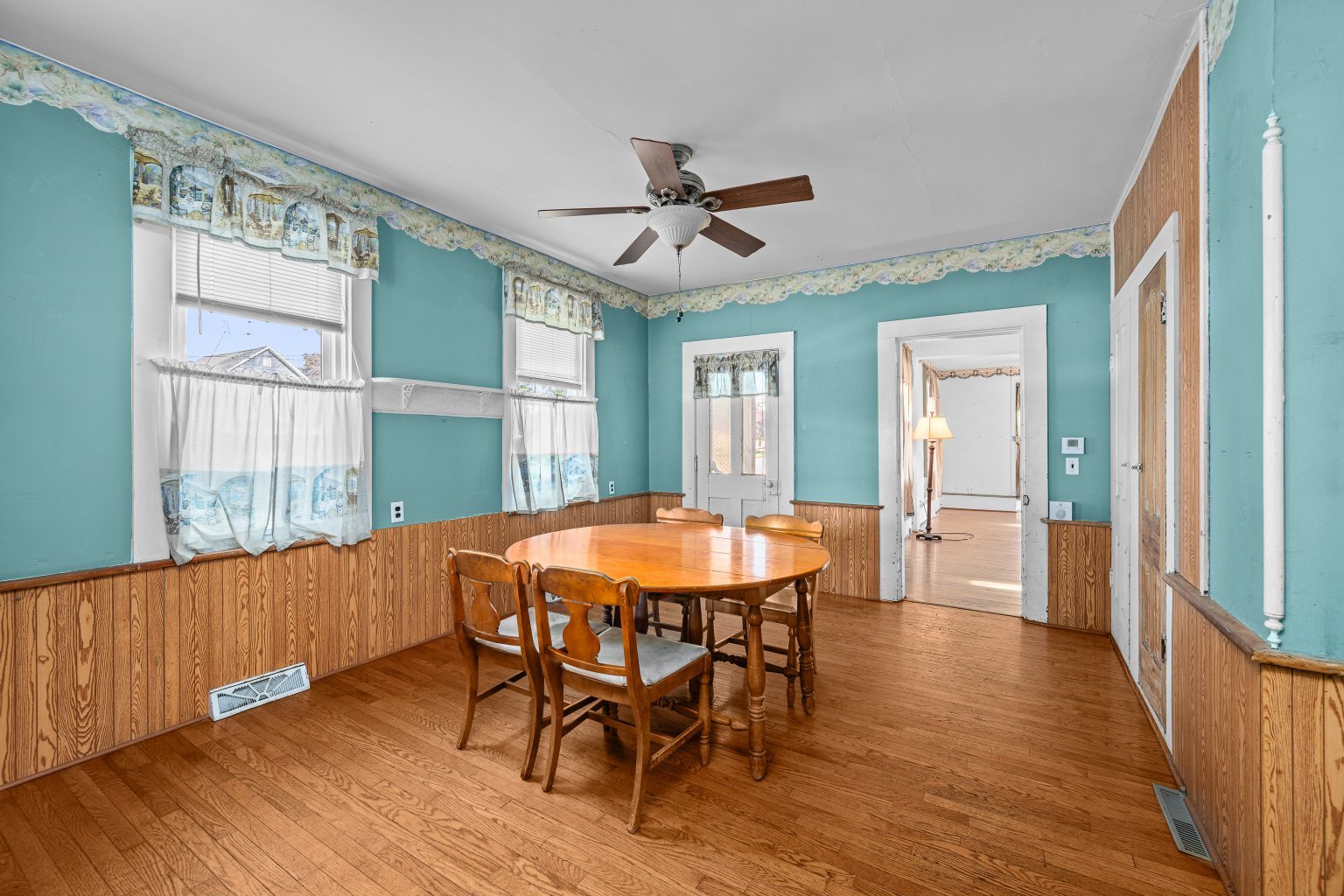 main property photo 14
