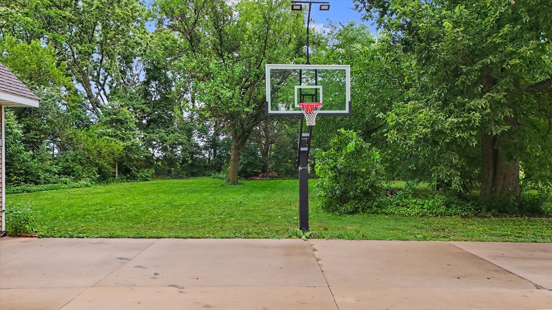 main property photo 83