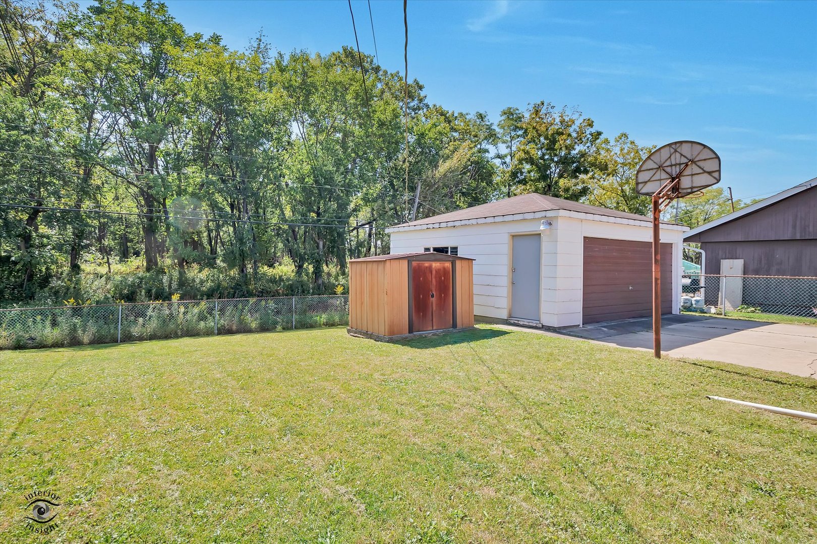 main property photo 22