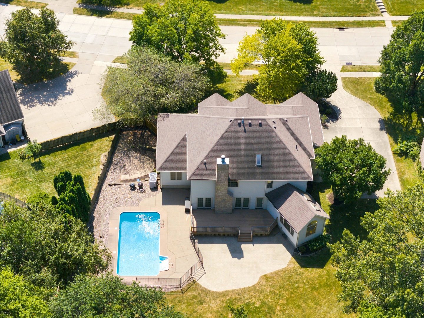 main property photo 61