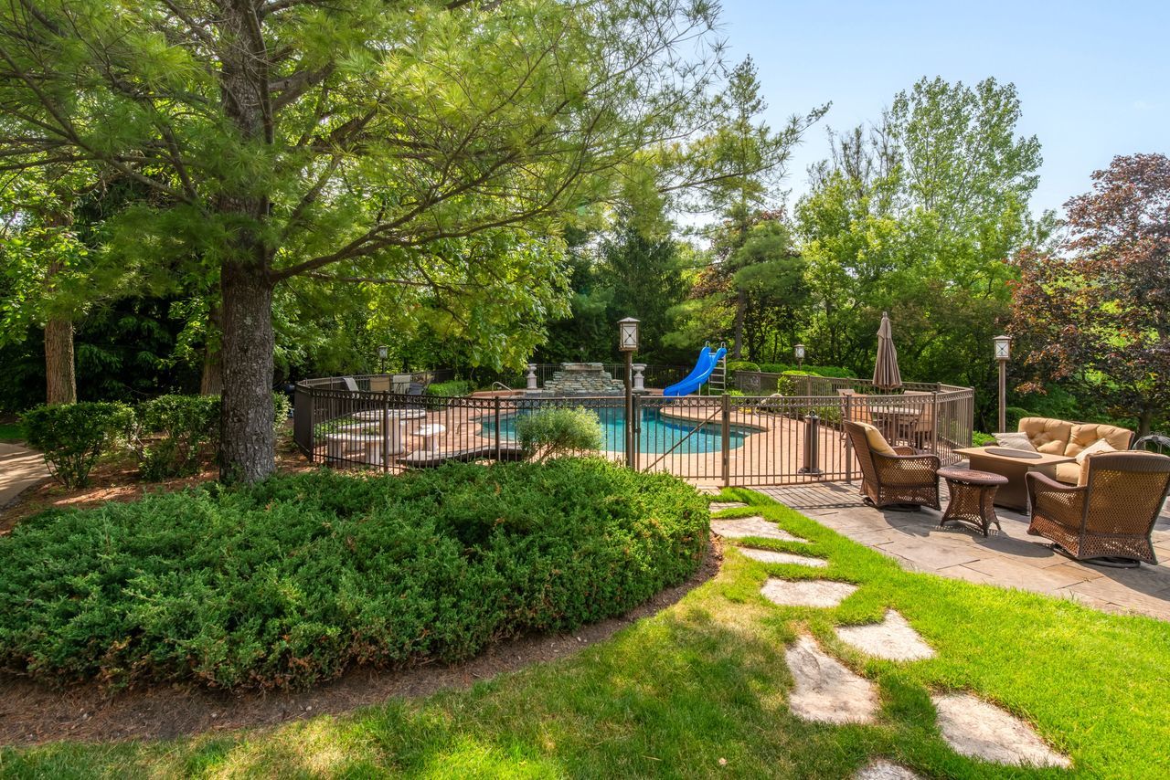 main property photo 66