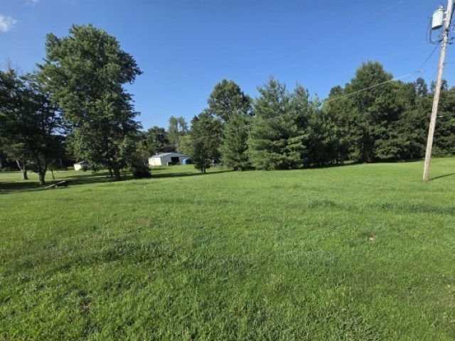 main property photo 37