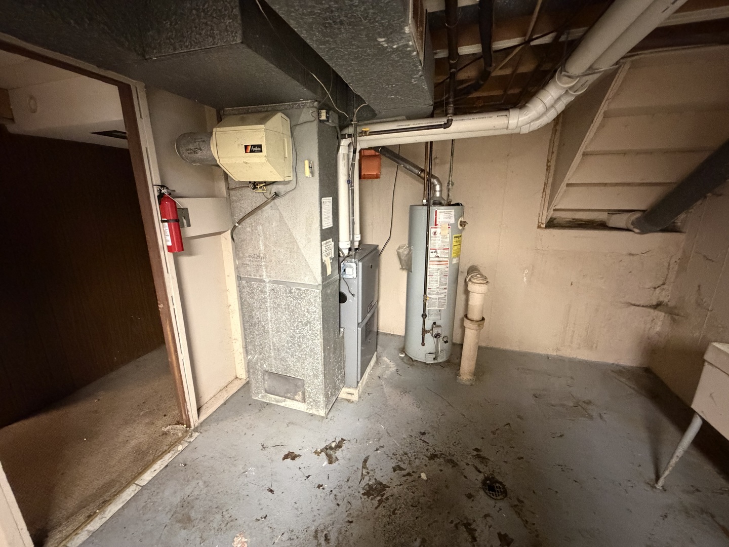 main property photo 7