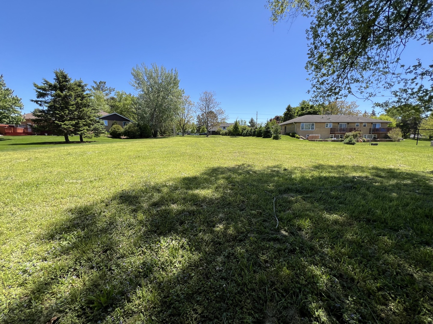 main property photo 13