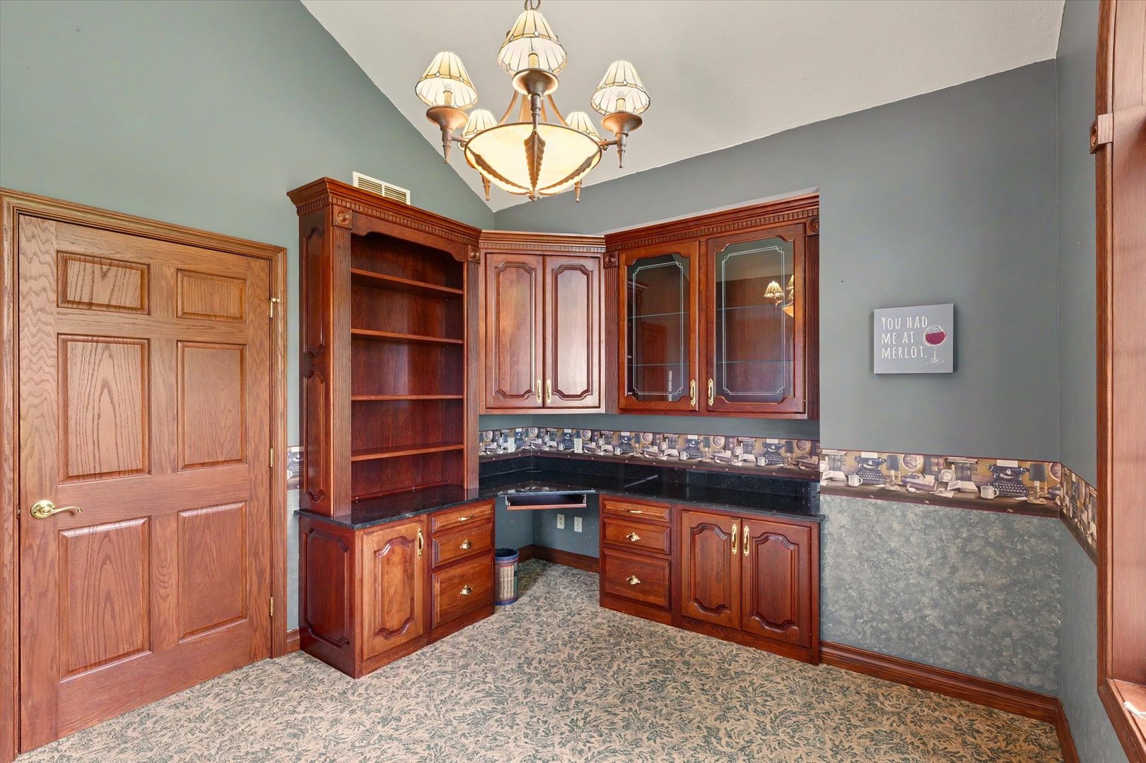 main property photo 22