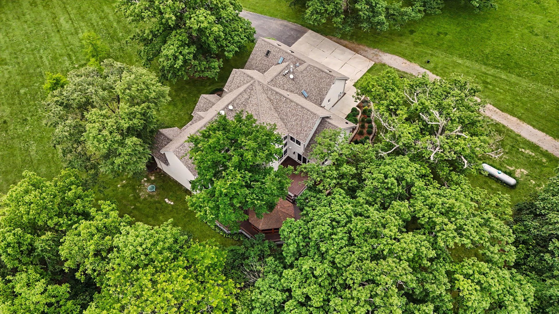 main property photo 57
