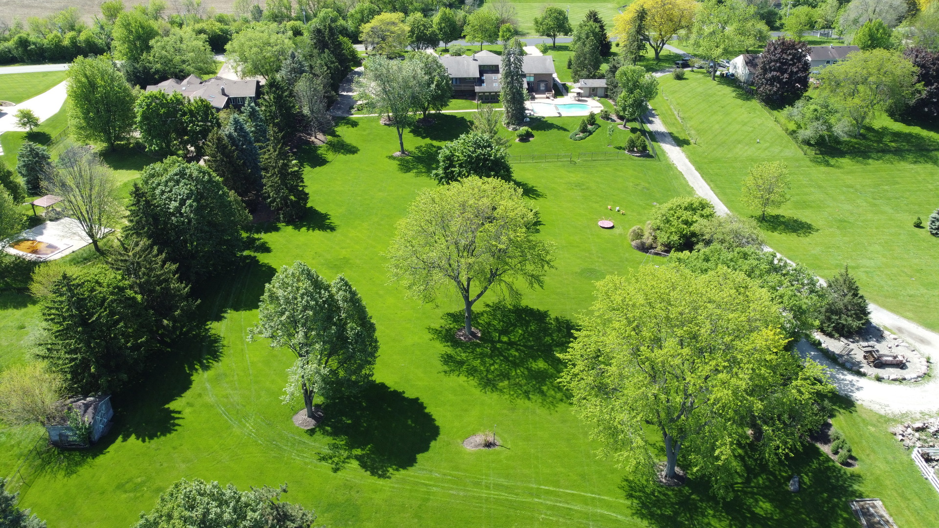main property photo 50