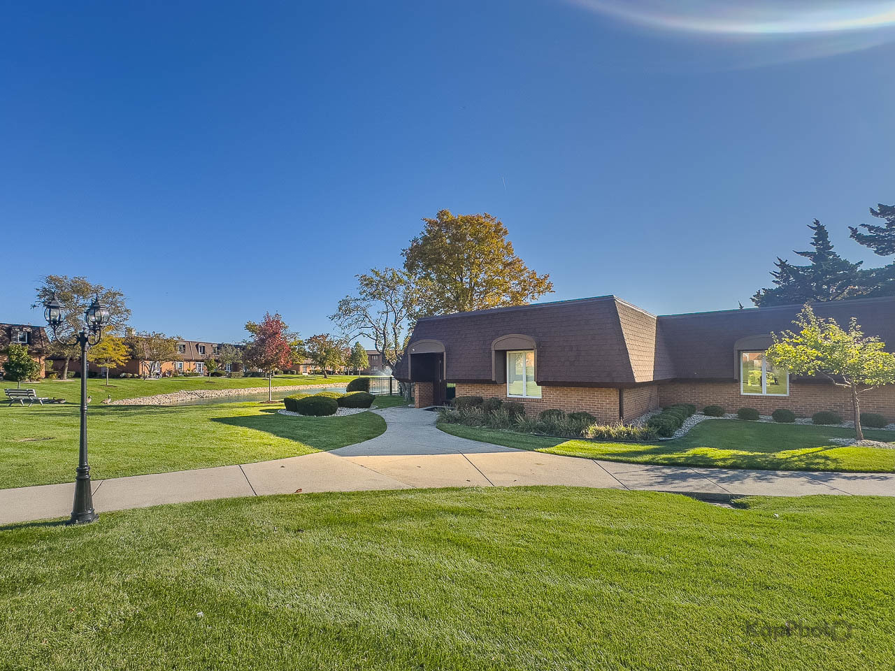main property photo 31