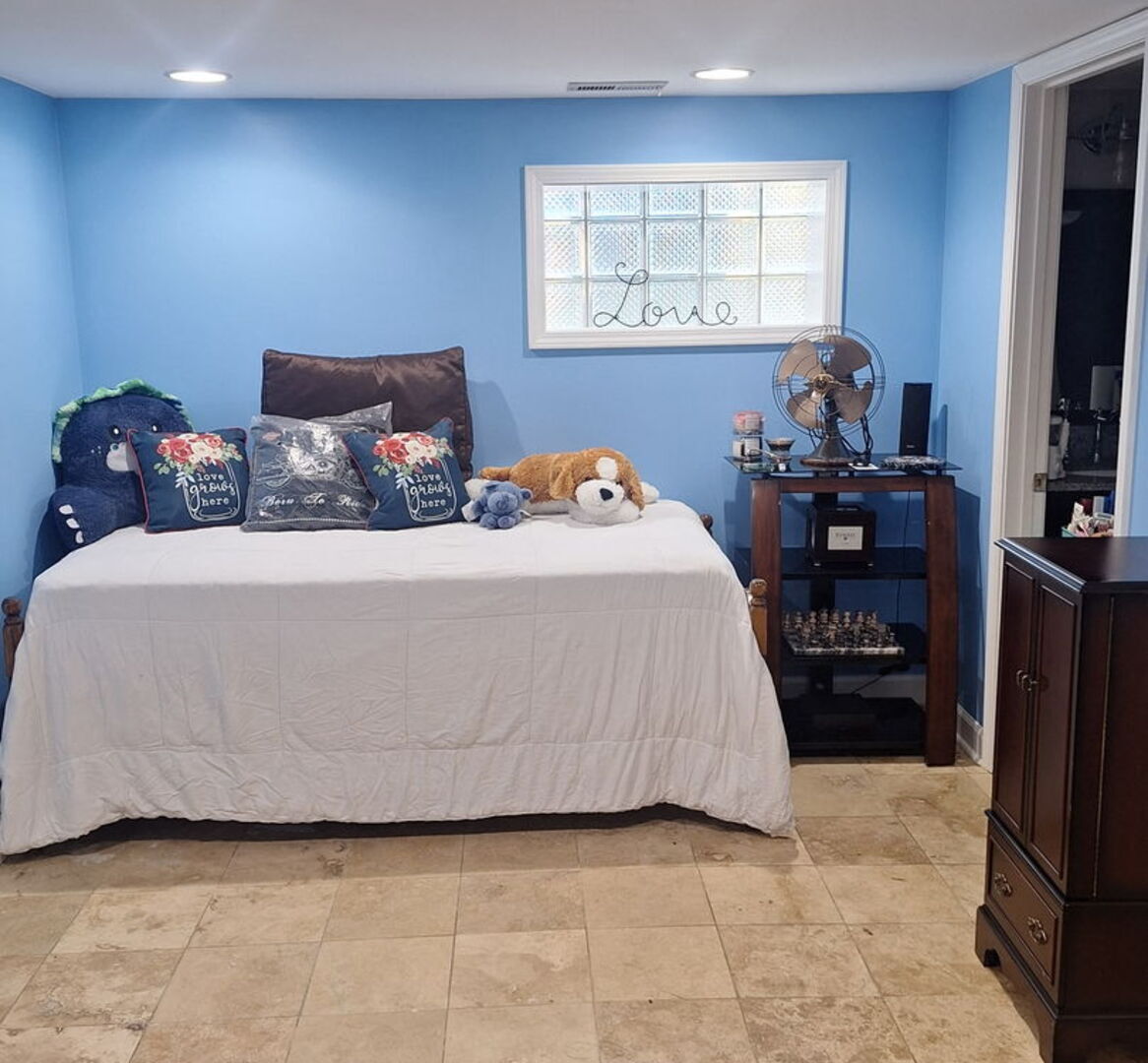 main property photo 14