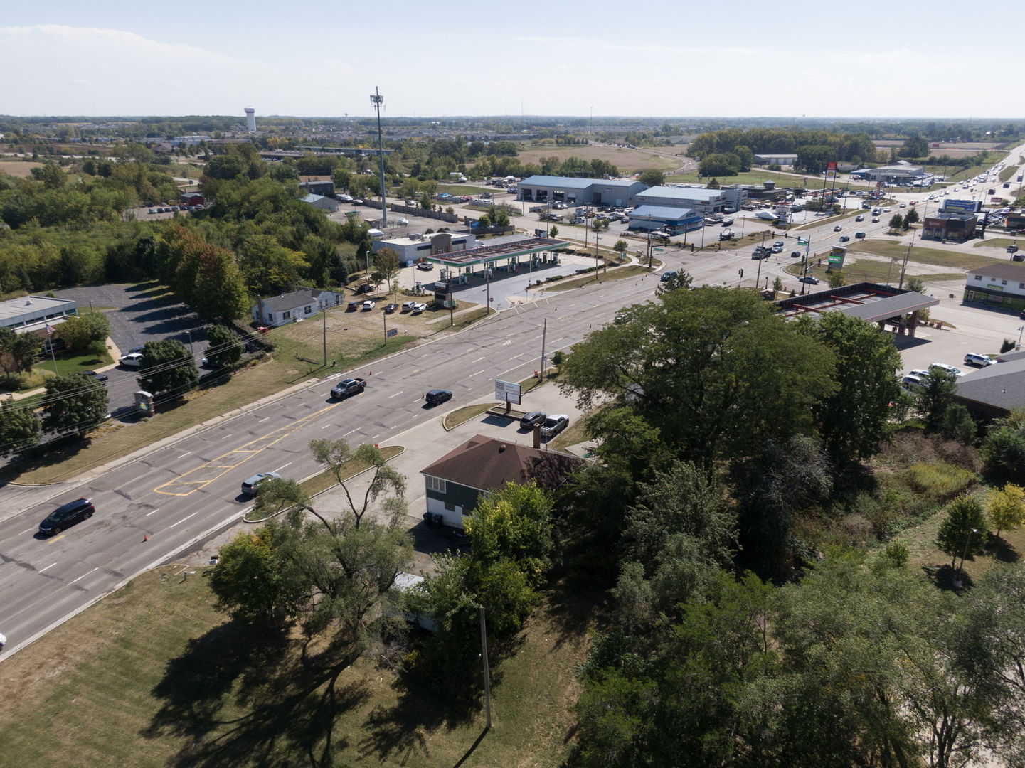 main property photo 34