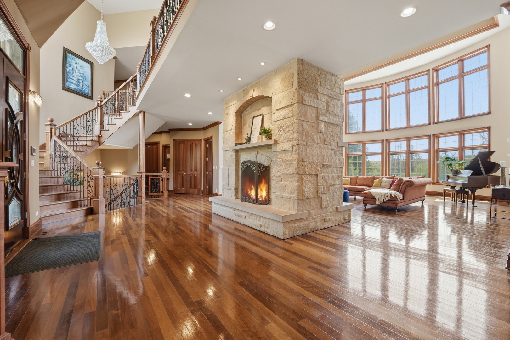 main property photo 14