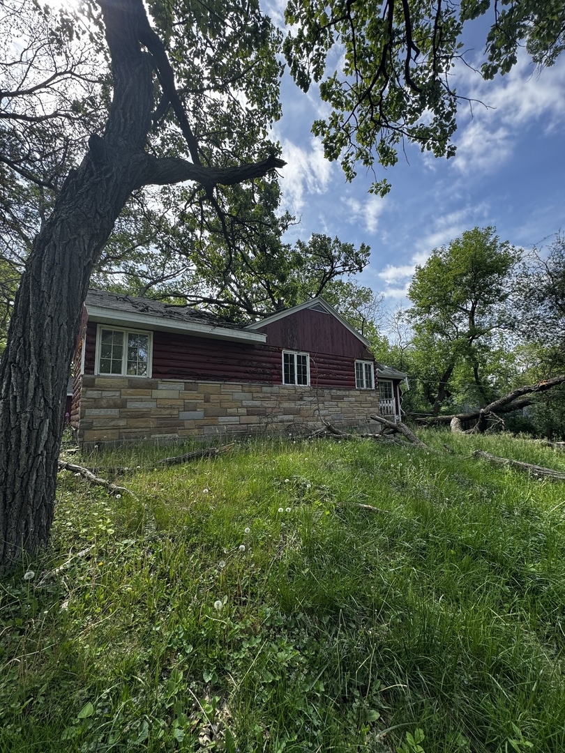main property photo 39