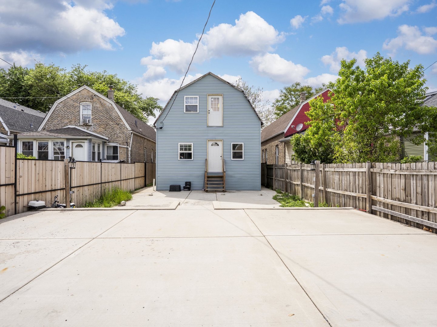 main property photo 20