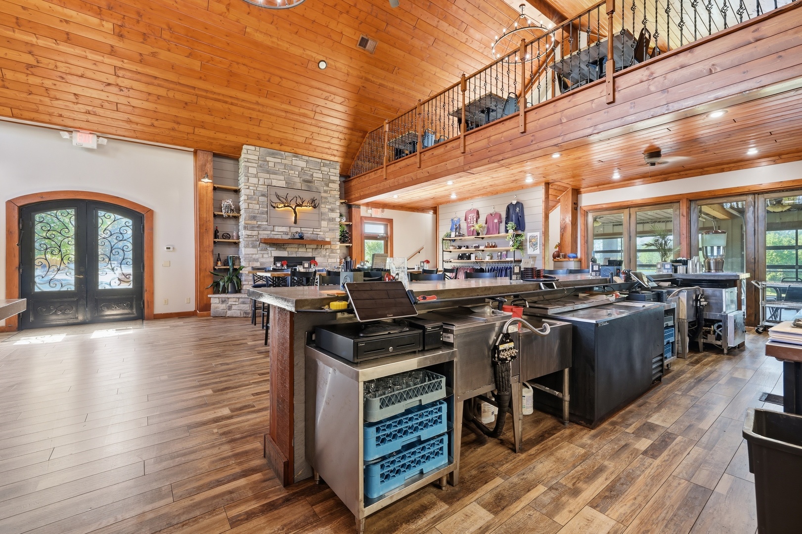 main property photo 19