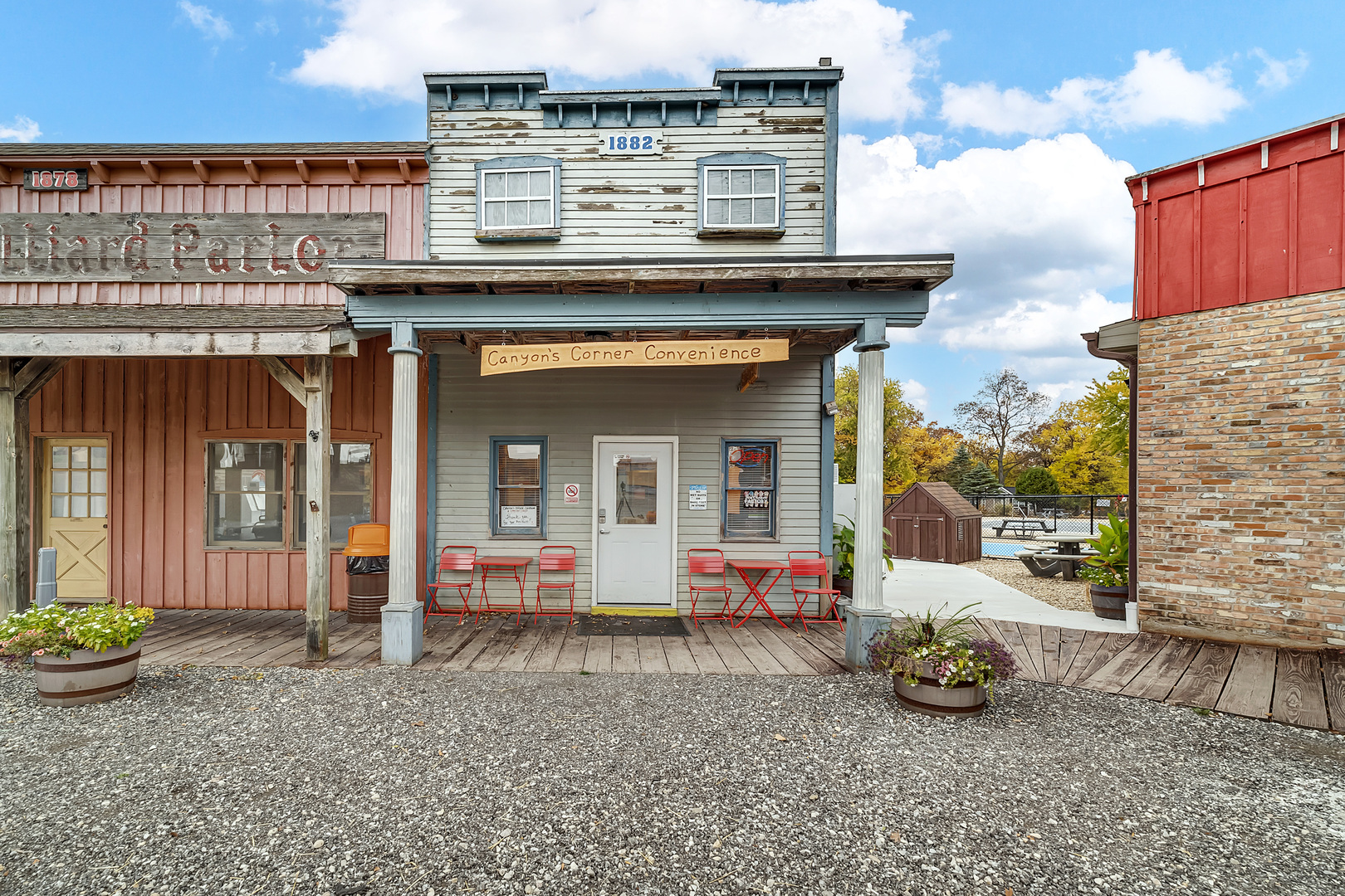 main property photo 33