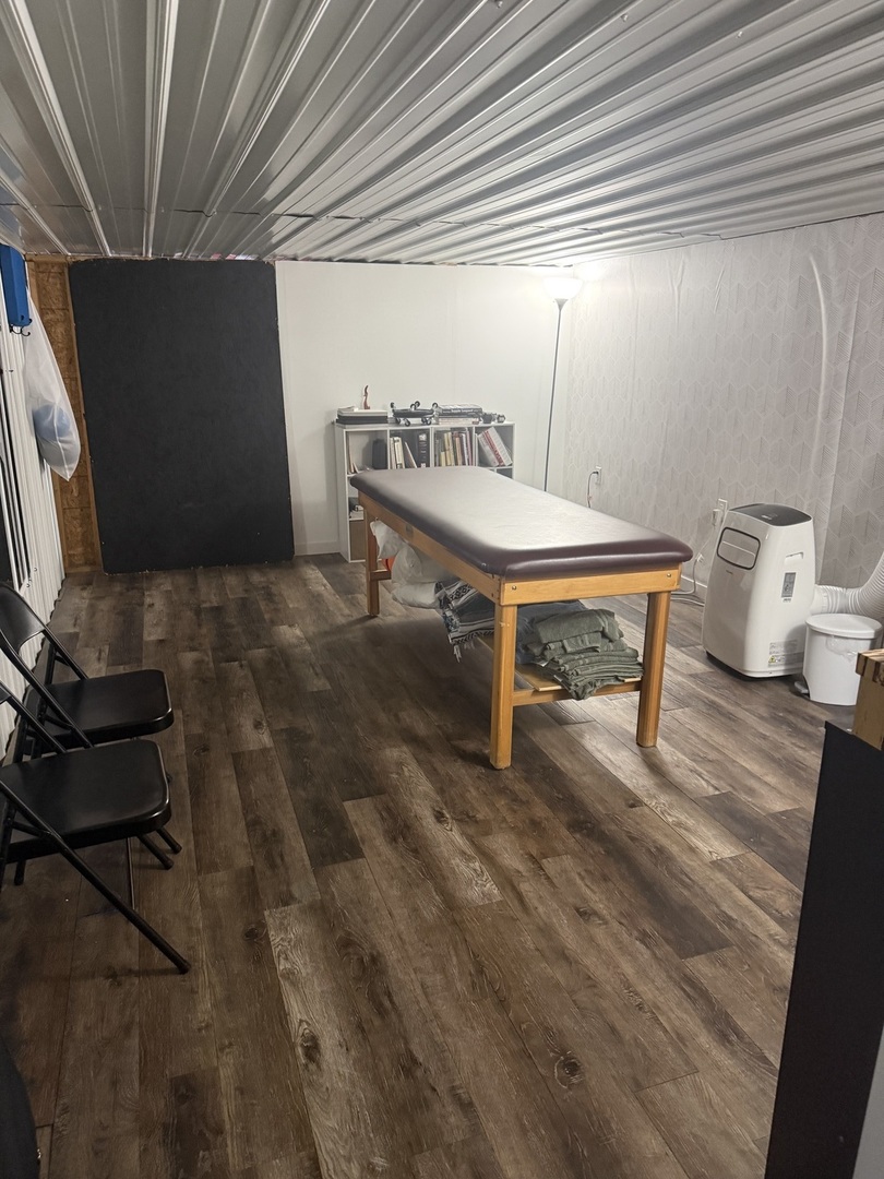 main property photo 19