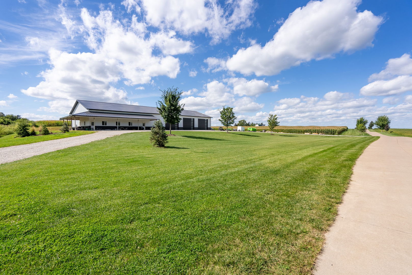 main property photo 20