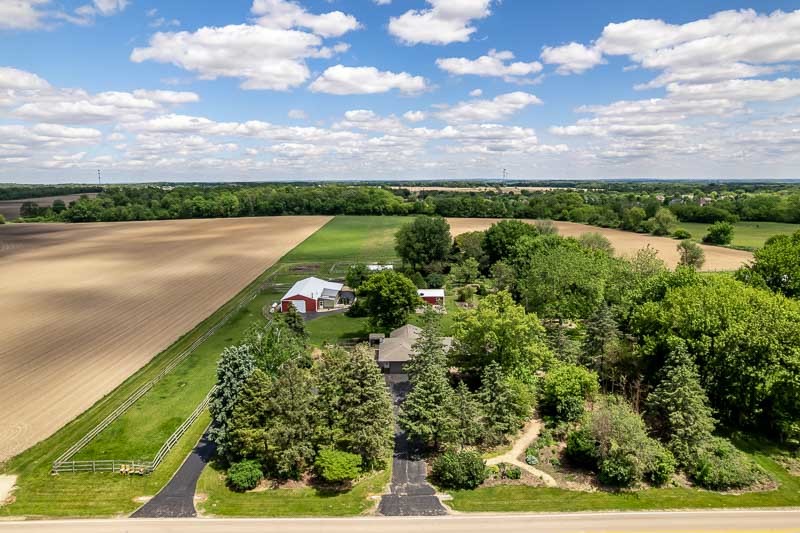 main property photo 40