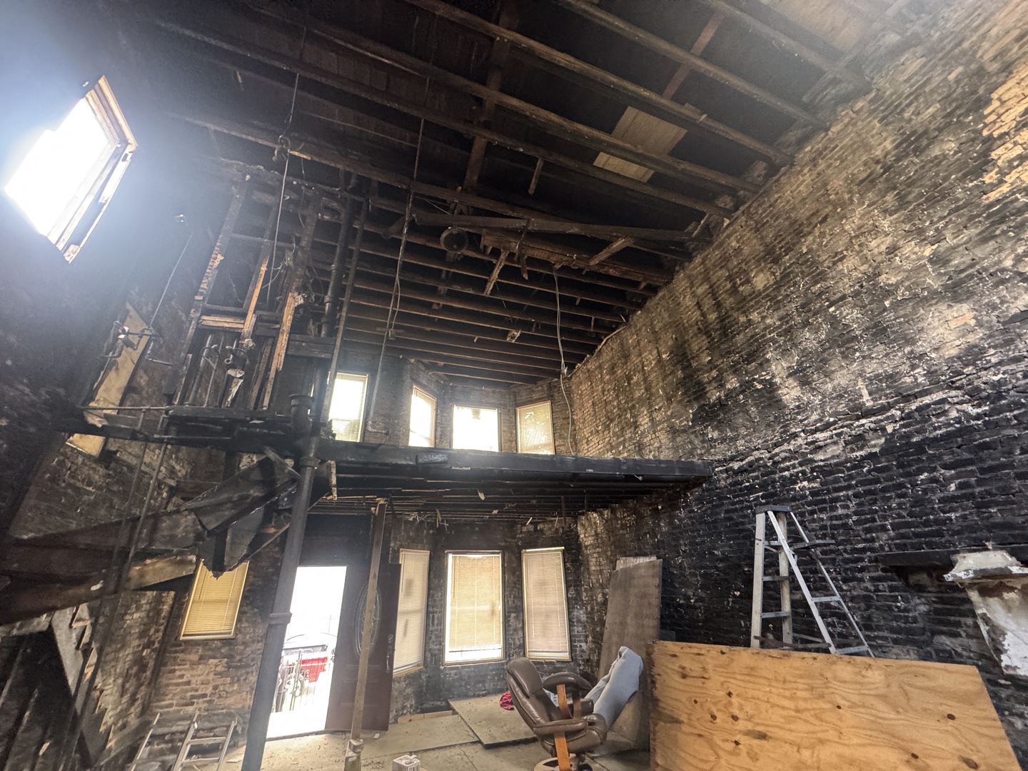 main property photo 5