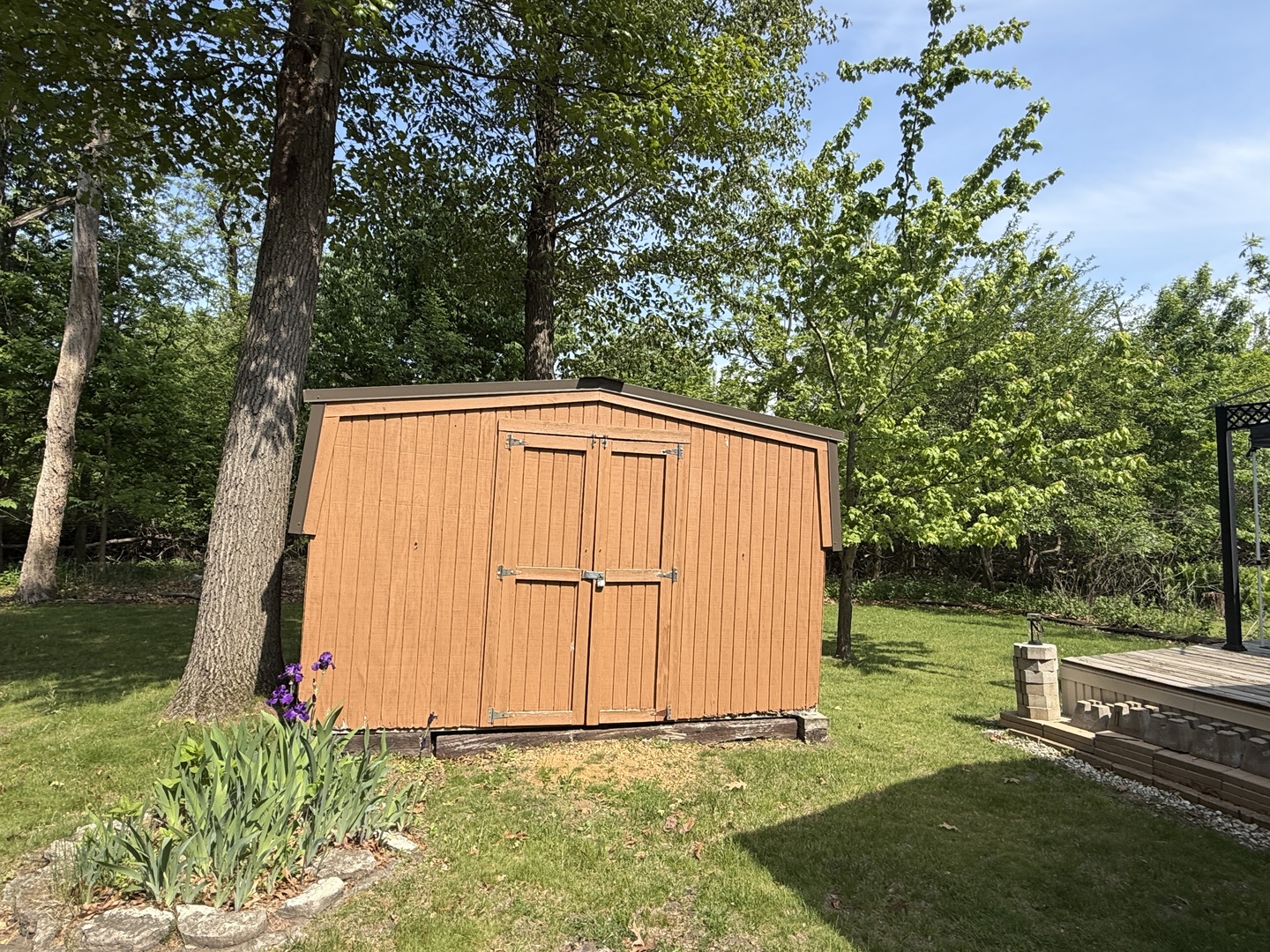 main property photo 8