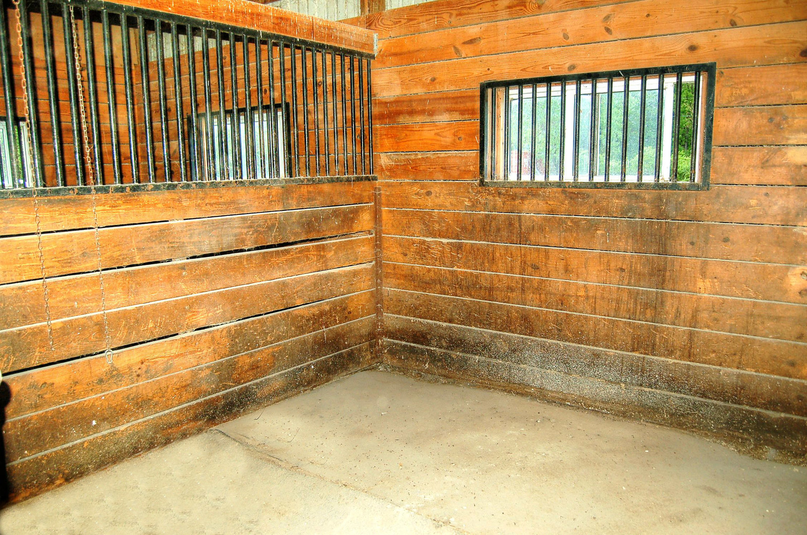 main property photo 11