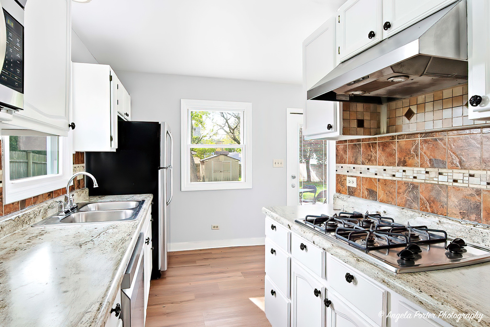 main property photo 15