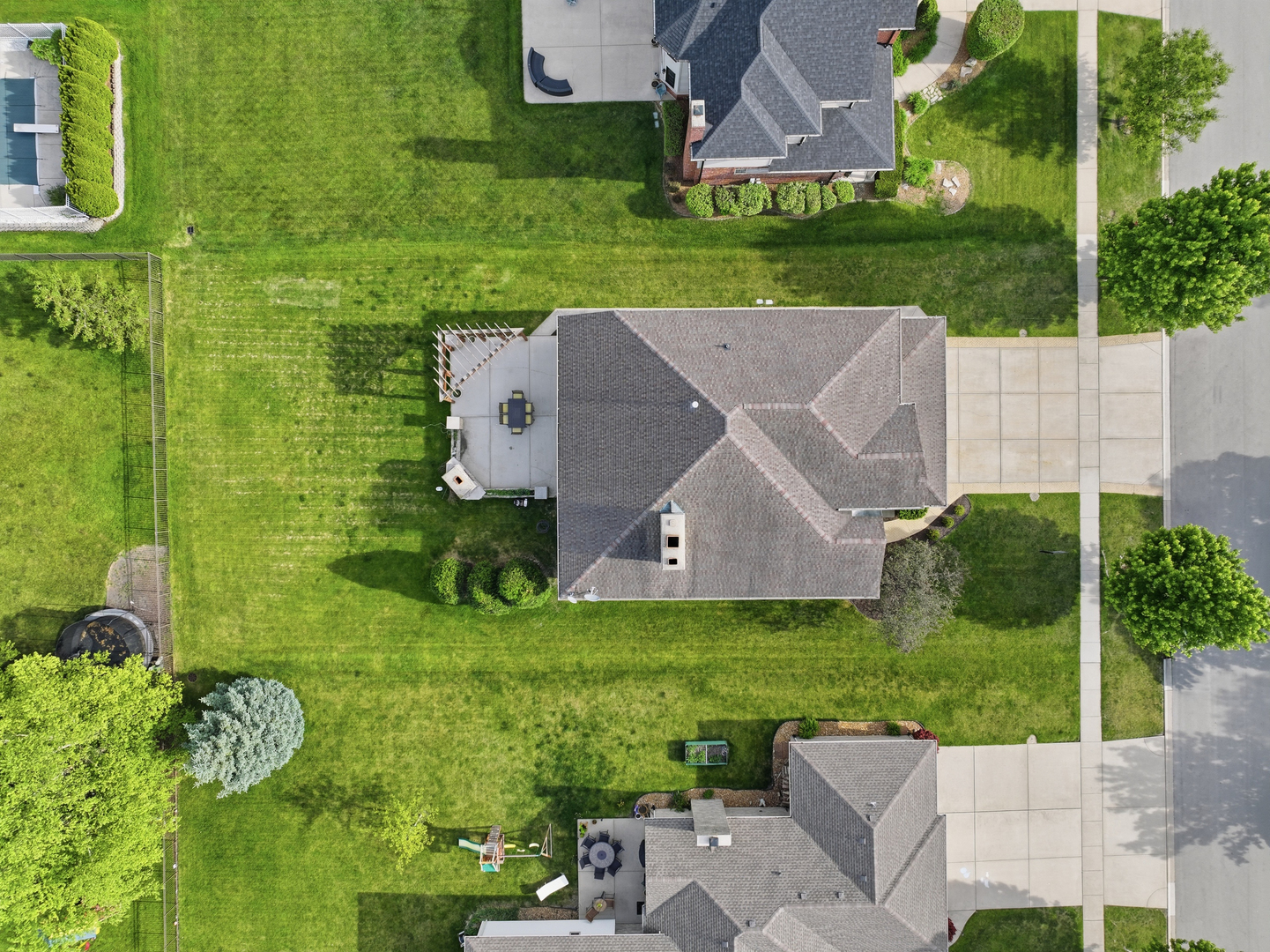 main property photo 49