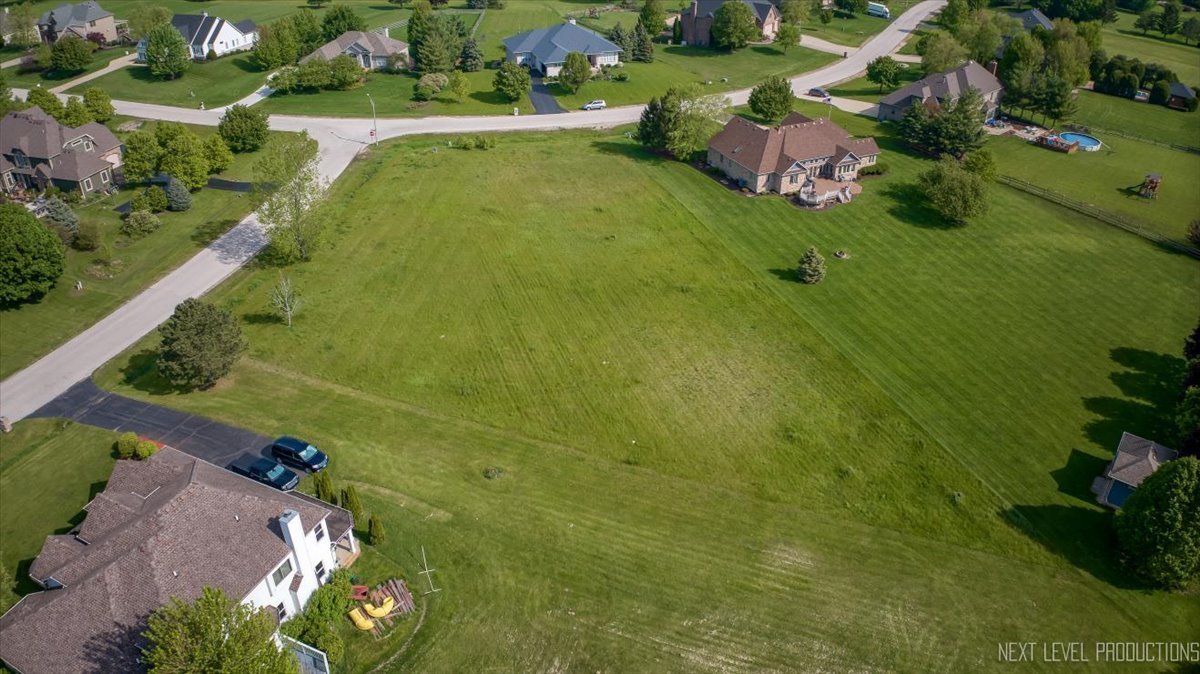 main property photo 5