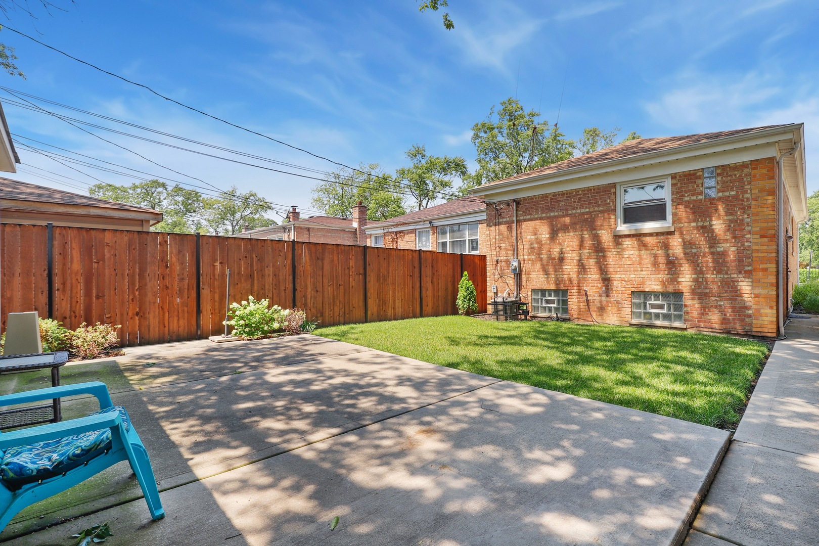 main property photo 15