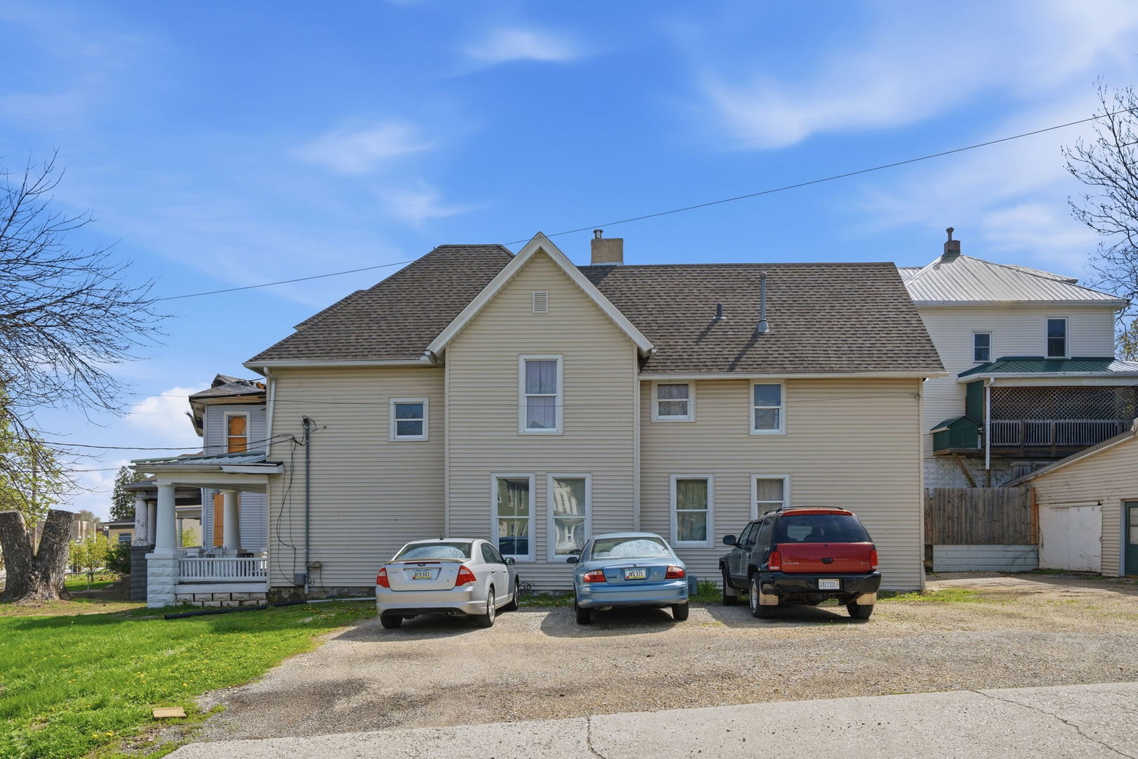 main property photo 11