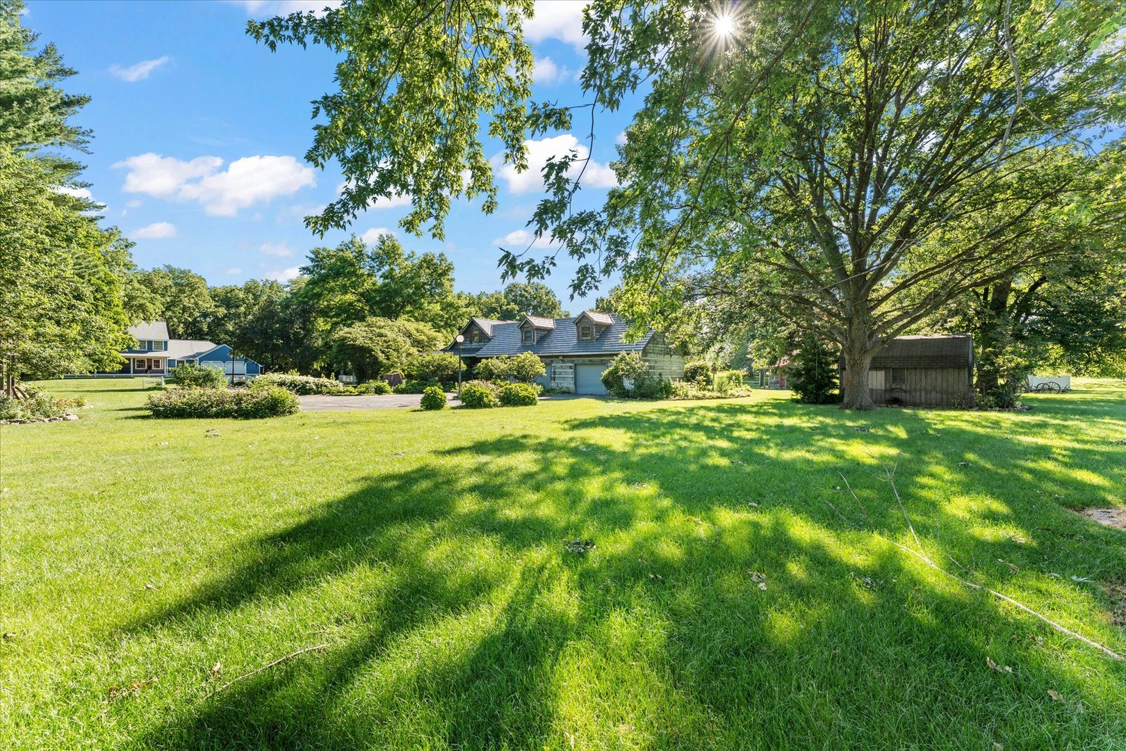 main property photo 38