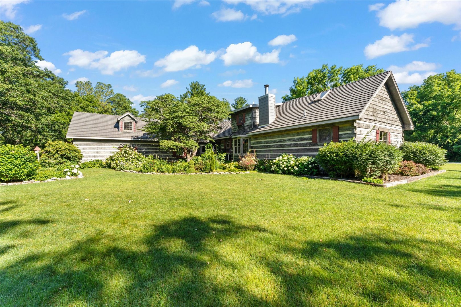main property photo 42