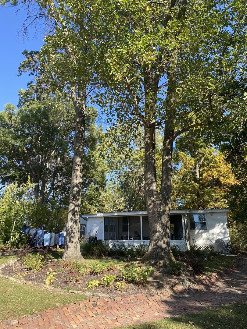 main property photo 25
