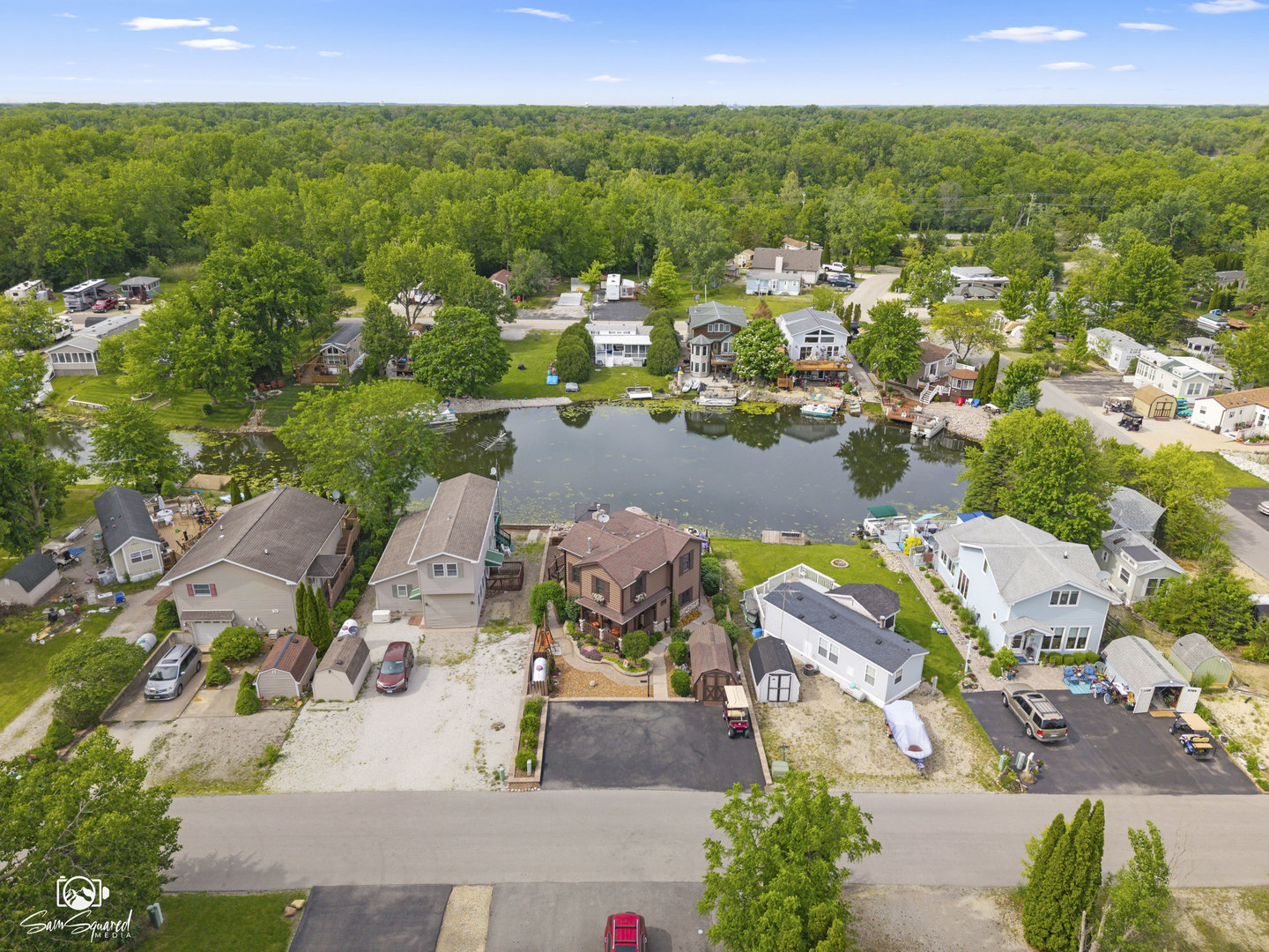 main property photo 36