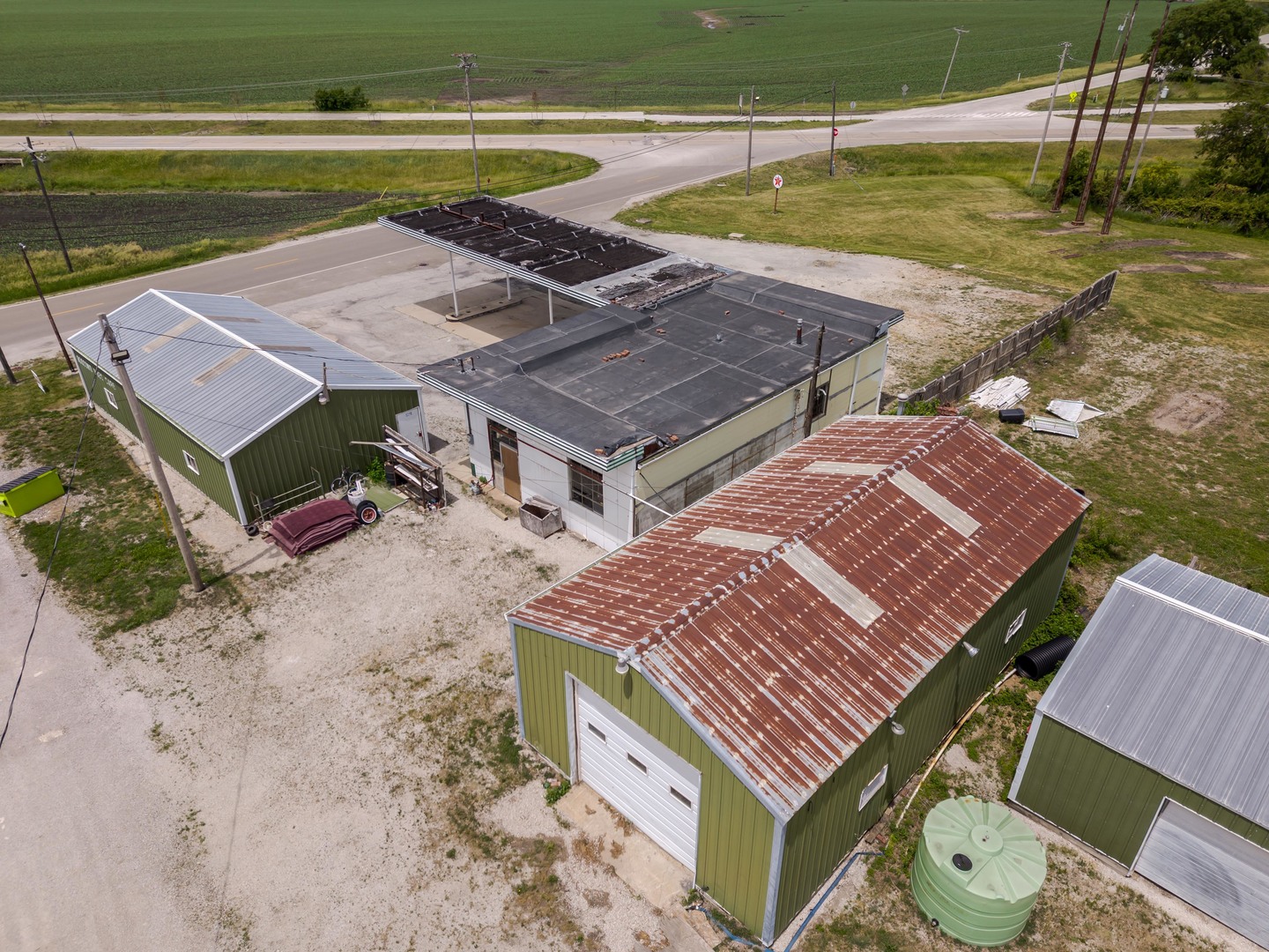 main property photo 22