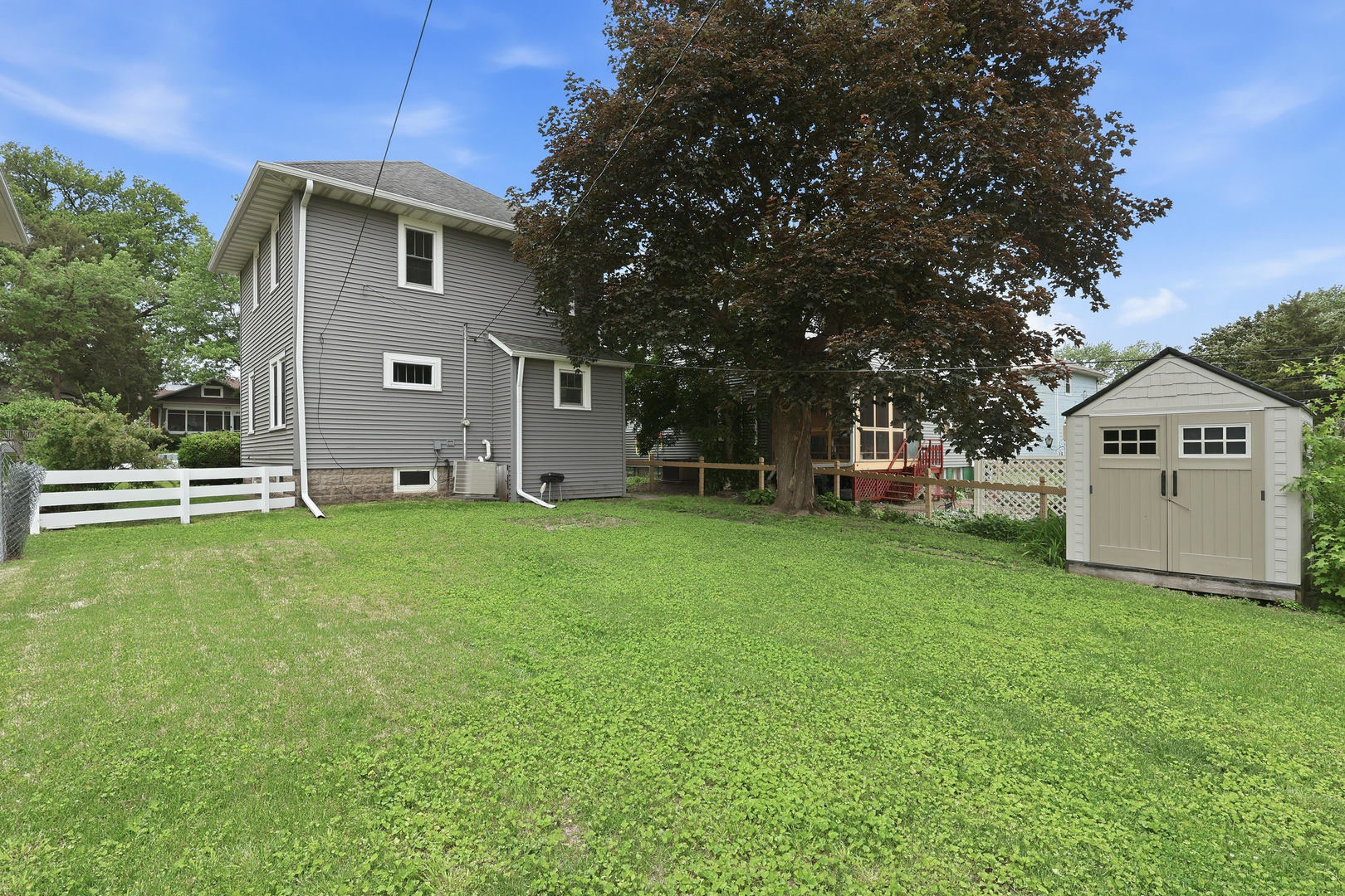 main property photo 28