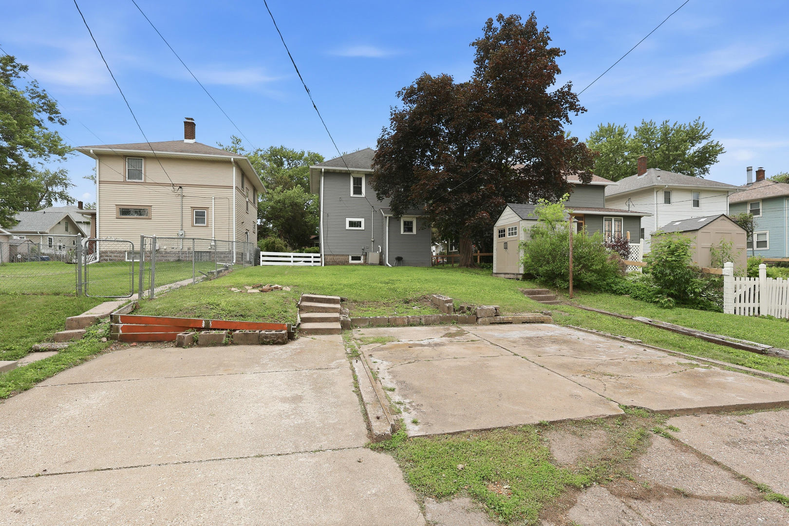 main property photo 29