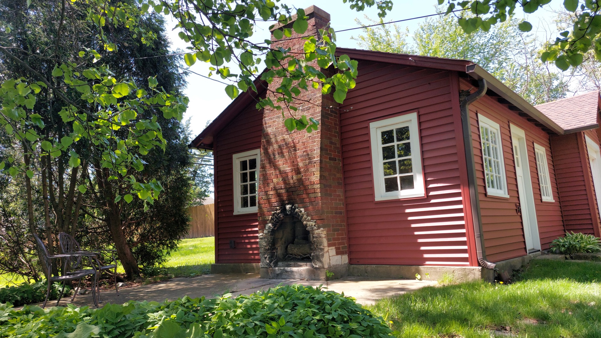 main property photo 41