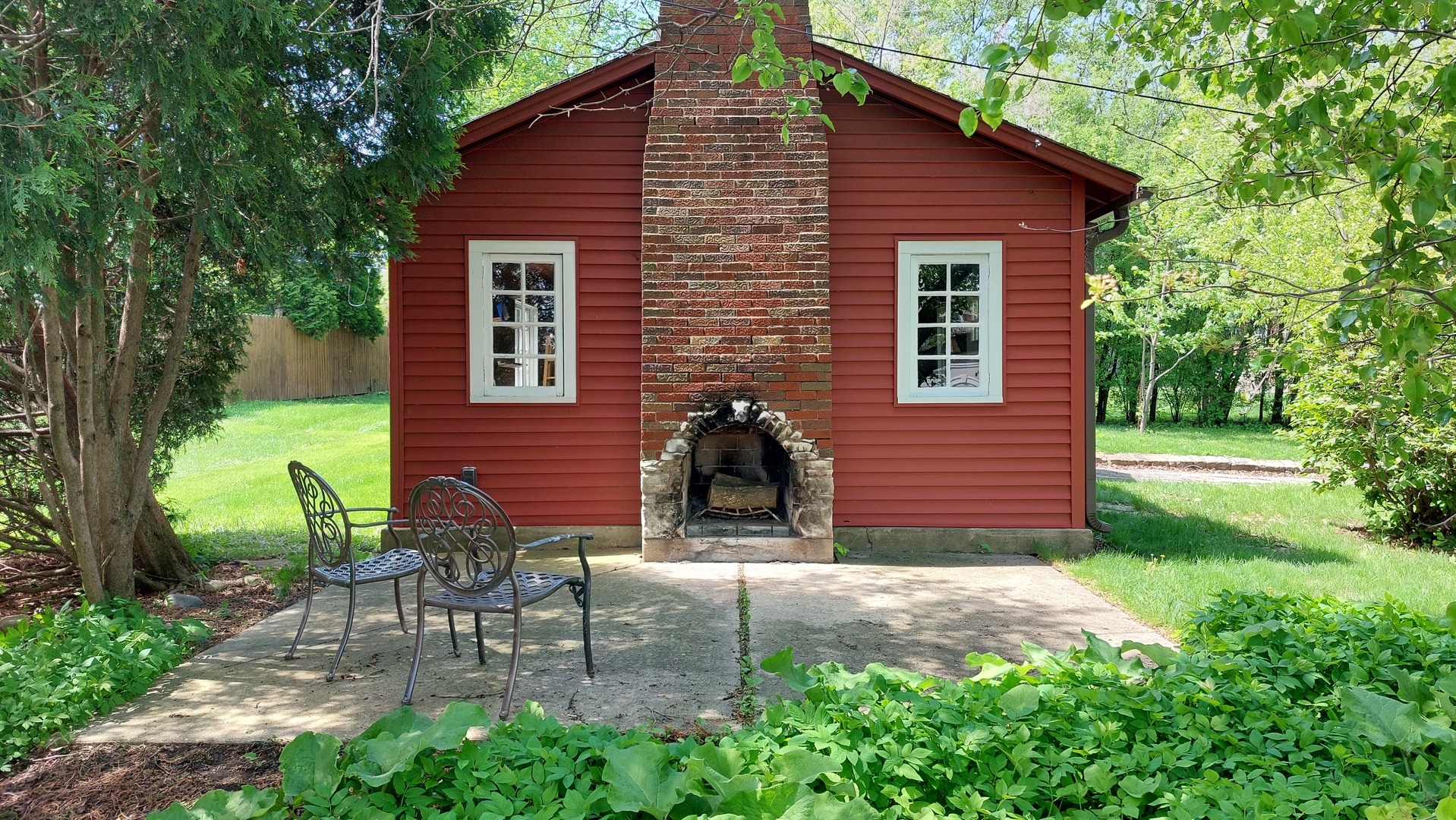main property photo 45
