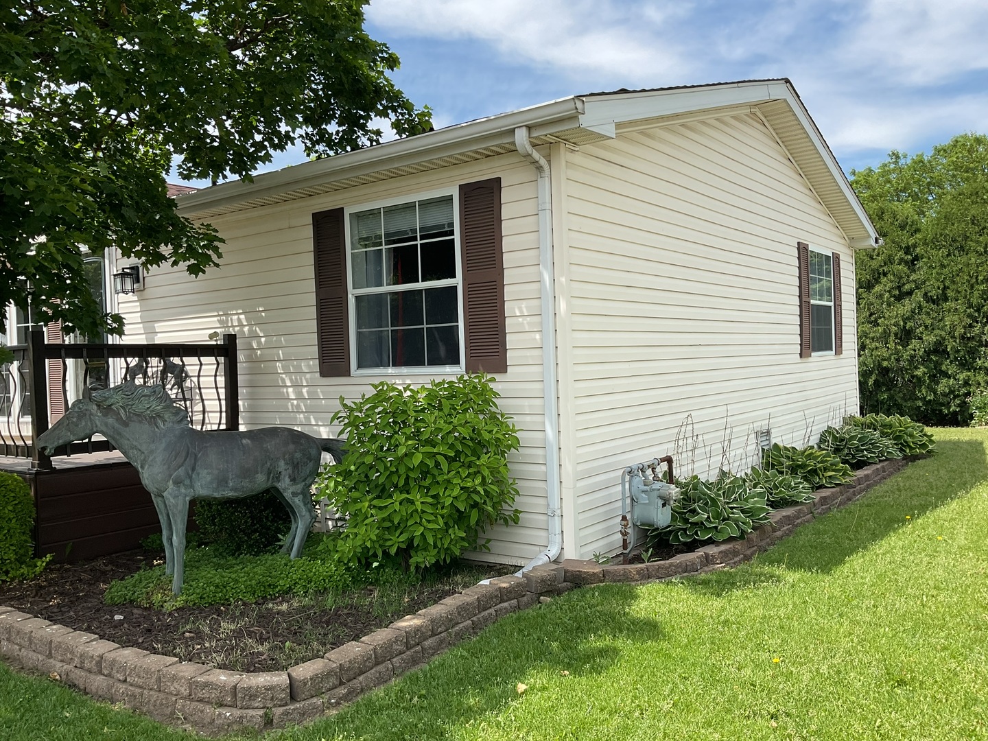 property viewer photo 1