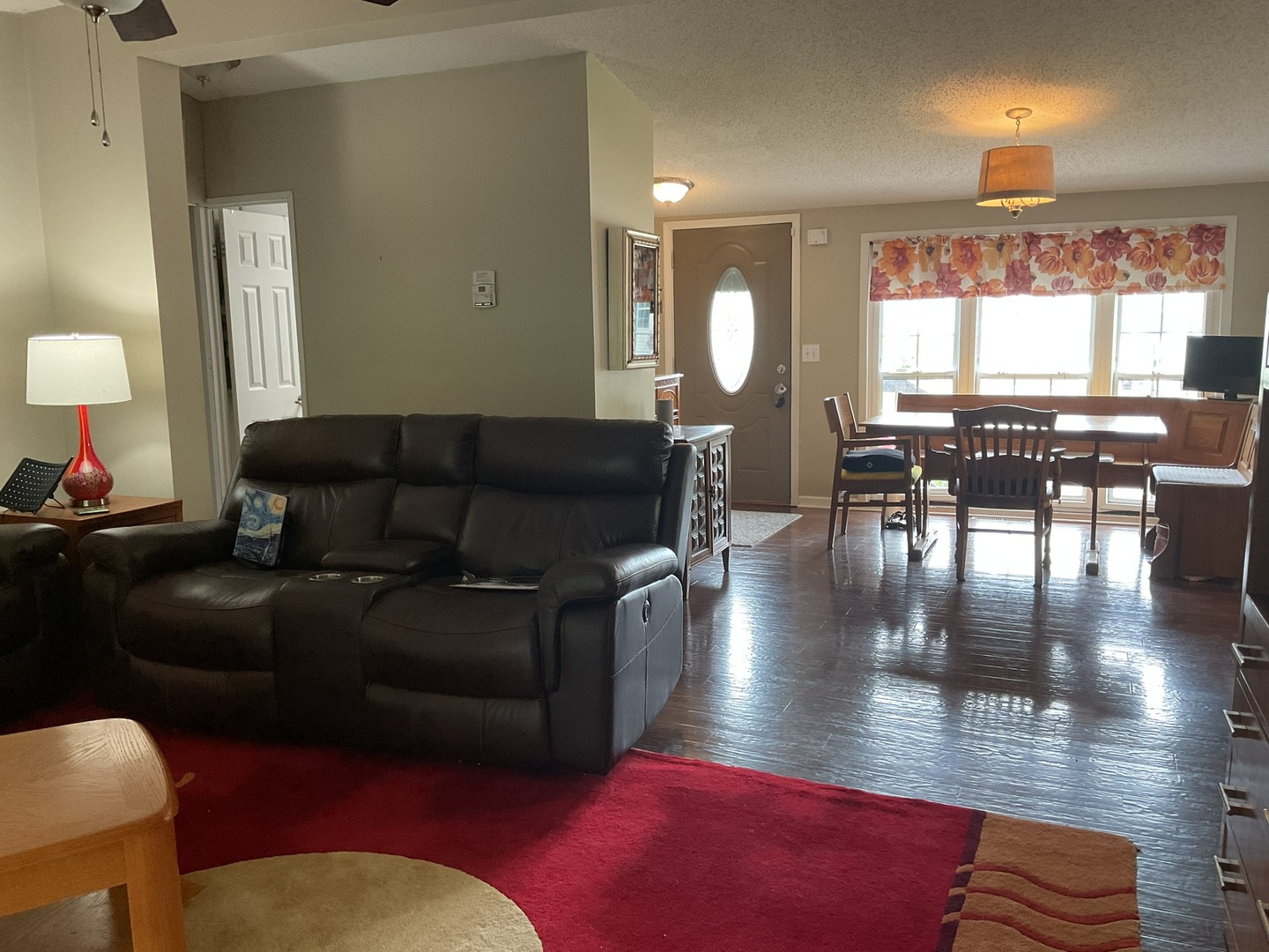 property viewer photo 7