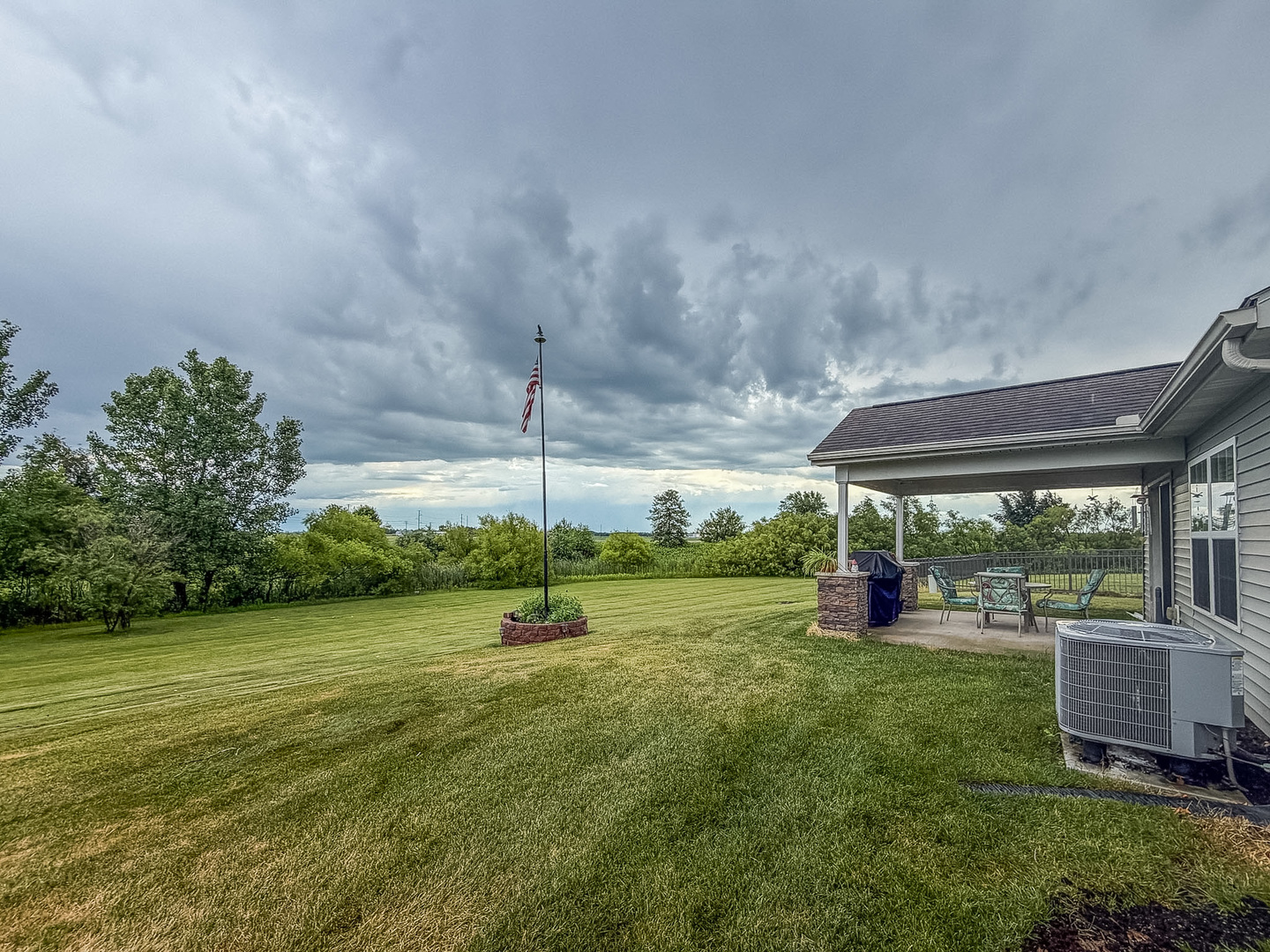 main property photo 35
