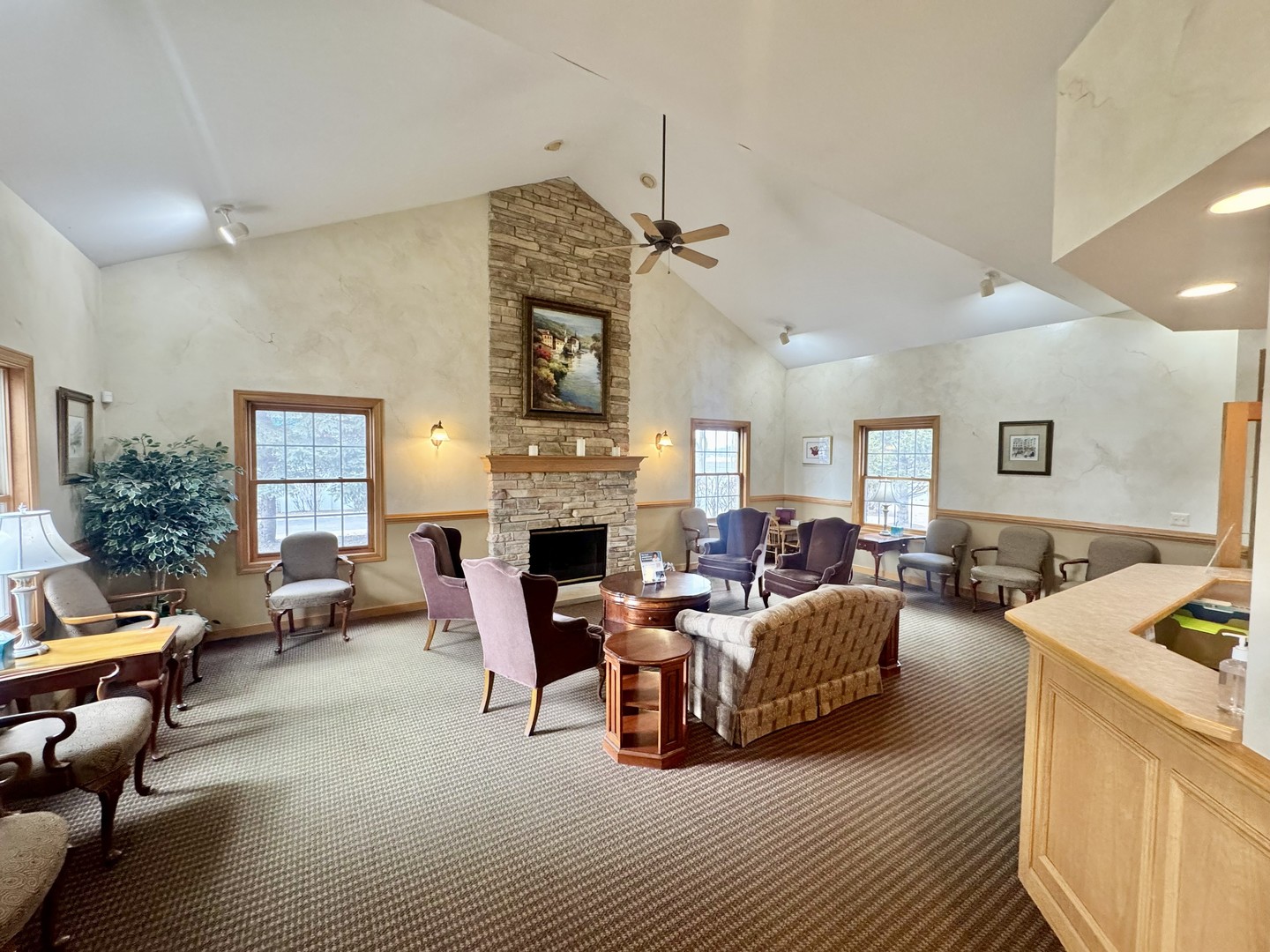 main property photo 7