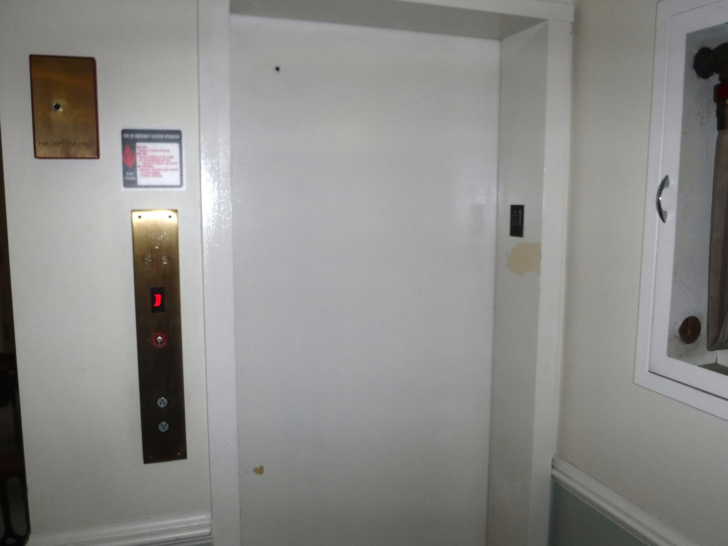 main property photo 16